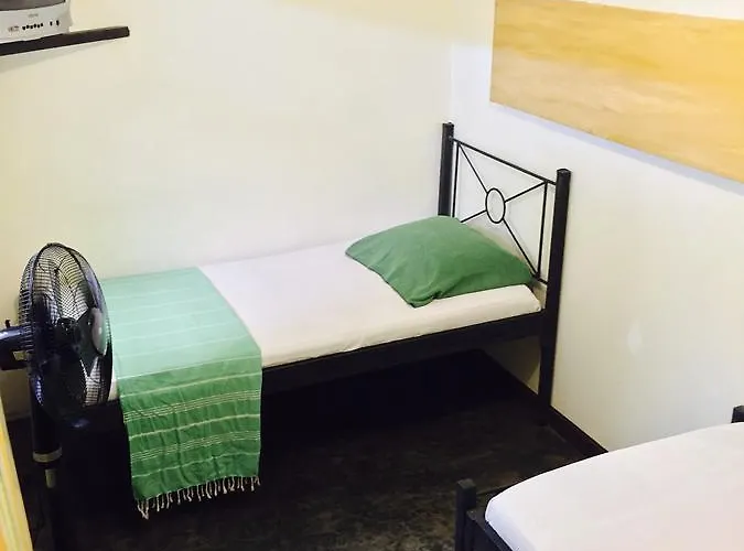 Hostel Dodero *